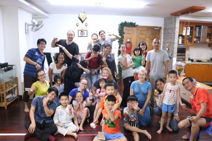 Cong Dong Yeu Con Nit